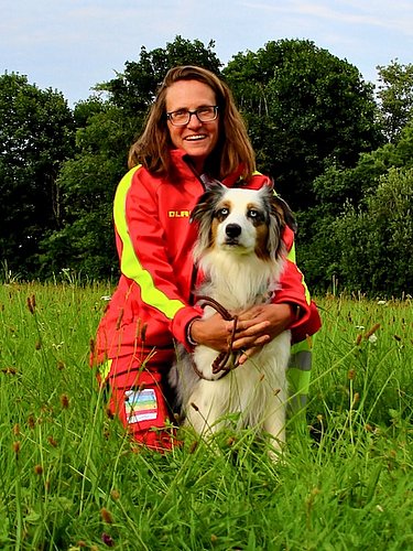 Mantrailing: Sandra Höpler mit Cookie